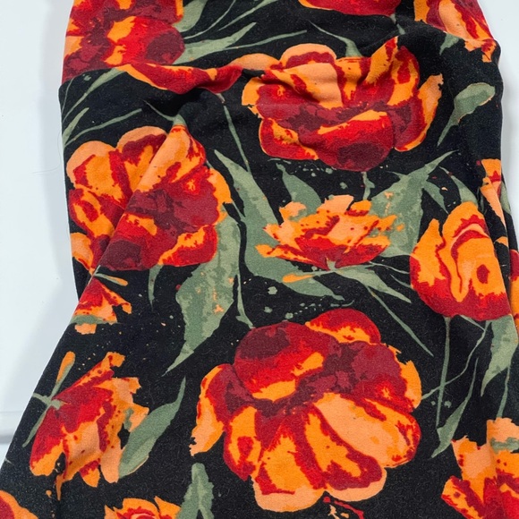 LulaRoe TC orange poppy leggings-All LulaRoe Buy 2 get 1 free - Picture 1 of 2
